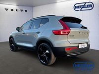 Neu Volvo XC40 Plus 163 PS (119 kW) 2025 Vapour grey / metallic SUV
