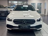Gebraucht Mercedes E300 194 PS (142 kW) 2021 Weiß Limousine