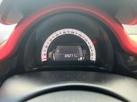 Gebraucht Renault Twingo Luxe 90 PS (66 kW) 2015 Rot Kleinwagen
