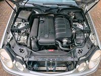 Usata Mercedes E220 2004 Argento Berlina
