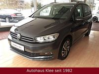 Gebraucht VW Touran 150 PS (110 kW) 2017 Grau Van / Kleinbus