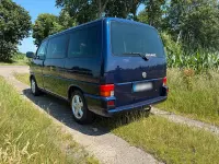 Gebraucht VW Caravelle R 151 PS (111 kW) 2001 Blau Van