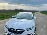 Gebraucht Opel Insignia 136 PS (100 kW) 2017 Weiß Limousine