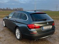 Gebraucht BMW 530 258 PS (189 kW) 2011 Grau Kombi