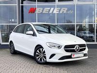 Gebraucht Mercedes B180 136 PS (100 kW) 2024 Polarweiss Van / Kleinbus