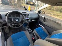Gebraucht VW Polo 64 PS (47 kW) 2004 Silber Kleinwagen
