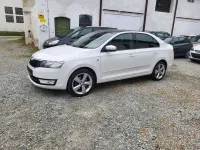 Gebraucht Skoda Rapid Elegance 122 PS (89 kW) 2013 Candyweiss Kleinwagen