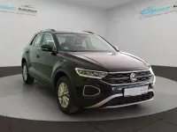 Gebraucht VW T-Roc Life 150 PS (110 kW) 2025 Deep black perleffekt (schwarz), perleffekt SUV