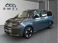 Neu VW Multivan 150 PS (110 kW) 2026 Grau (indiumgrau metallic) Van