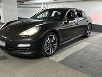 Gebraucht Porsche Panamera 250 PS (183 kW) 2012 Grau Kleinwagen