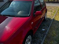 Gebraucht VW Golf IV 75 PS (55 kW) 2003 Rot Kleinwagen