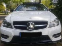 Gebraucht Mercedes C180 156 PS (114 kW) 2012 Weiß Coupé