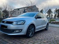 Gebraucht VW Polo 75 PS (55 kW) 2013 Silber Kleinwagen