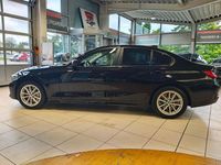 Gebraucht BMW 330e Advantage 184 PS (135 kW) 2020 Schwarz Limousine