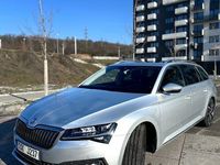 Gebraucht Skoda Superb LAURIN & KLEMENT 150 PS (110 kW) 2022 Silber Limousine