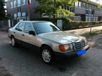 Gebraucht Mercedes E260 160 PS (117 kW) 1988 Beige Limousine