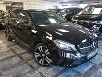 Gebraucht Mercedes A160 102 PS (75 kW) 2015 Schwarz Limousine