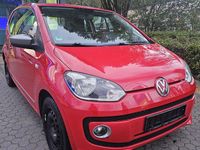 Second-hand VW up! 68 CP (50 kW) 2013 Roșu Hatchback