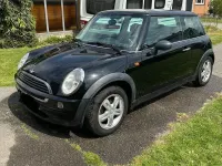 Used Mini ONE 90 HP (66 kW) 2002 Black Hatchback