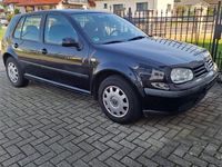Gebraucht VW Golf IV 101 PS (74 kW) 2000 Schwarz Kleinwagen