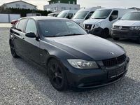 gebraucht BMW 318 d Lim Xenon Navi Schiebedach PM5 TÜV 2025