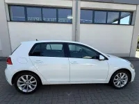 Gebraucht VW Golf VII Highline 150 PS (110 kW) 2017 Weiß Limousine