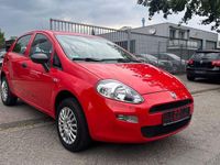 Gebraucht Fiat Punto Basis 77 PS (56 kW) 2018 Rot Kleinwagen