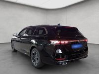 Gebraucht VW Passat Elegance 204 PS (150 kW) 2025 Schwarz Kombi
