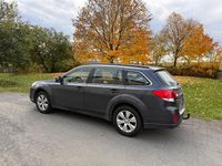Gebraucht Subaru Legacy Comfort 150 PS (110 kW) 2012 Grau Kombi
