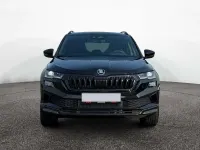 Neu Skoda Karoq SportLine 190 PS (139 kW) 2026 Schwarzmagic perleffekt SUV