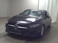 Gebraucht Mercedes A200 Progressive 163 PS (119 kW) 2019 Schwarz Limousine