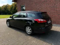 Gebraucht Ford Focus 101 PS (74 kW) 2013 Schwarz Limousine