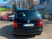 Gebraucht VW Touran 85 PS (62 kW) 2004 Schwarz Van / Kleinbus