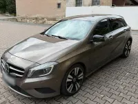 Gebraucht Mercedes A200 136 PS (100 kW) 2014 Braun Kleinwagen