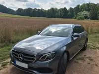 Gebraucht Mercedes E300 Avantgarde 245 PS (180 kW) 2019 Grau Kombi