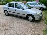 Używany Opel Astra 101 KM (74 kW) 2002 Srebrny Sedan/Limuzyna