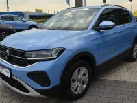 Gebraucht VW T-Cross Life 116 PS (85 kW) 2024 Blau (clear blue metallic) SUV
