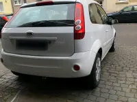 Usata Ford Fiesta 84 CV (61 kW) 2008 Bianco Utilitaria