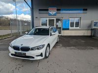 Gebraucht BMW 320 Advantage 190 PS (139 kW) 2021 Weiß Kombi