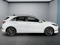 Neu Kia Ceed Platinum 140 PS (102 kW) 2025 Weiß Kleinwagen