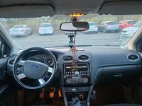 Gebraucht Ford Focus 2005 Grau Limousine