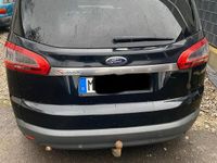 Gebraucht Ford S-MAX S 140 PS (102 kW) 2014 Schwarz Van / Kleinbus