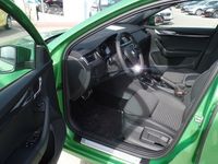 Gebraucht Skoda Octavia RS 184 PS (135 kW) 2016 Grün metallic Kombi