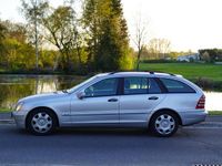 Usata Mercedes C220 Classic 143 CV (105 kW) 2003 Argento Station wagon