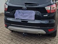 Gebraucht Ford Kuga Titanium 150 PS (110 kW) 2017 Schwarz SUV