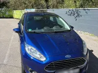 Gebraucht Ford Fiesta Titanium 101 PS (74 kW) 2014 Blau Kleinwagen
