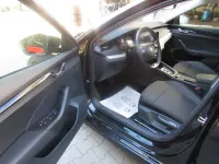 Gebraucht Skoda Octavia Ambition 116 PS (85 kW) 2023 Schwarz Kombi
