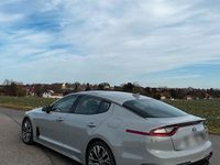 Gebraucht Kia Stinger GT-Line 245 PS (180 kW) 2020 Grau Kleinwagen