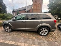 Gebraucht Fiat Freemont 140 PS (102 kW) 2012 Grau SUV