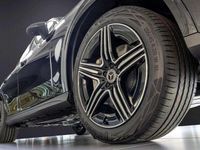 Gebraucht Mercedes GLC300e AMG line 333 PS (244 kW) 2025 Metalliclack obsidianschwarz SUV